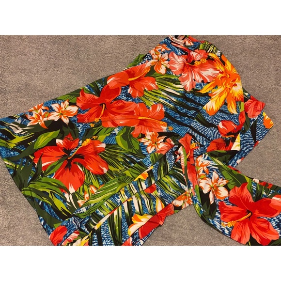 3 Piece Sunsuit - Picture 9 of 12